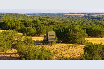 911 Cr209B, Briggs, TX 78605 - Photo 23