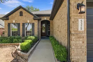 532 Crooked Creek, Buda, TX 78610 - Photo 5