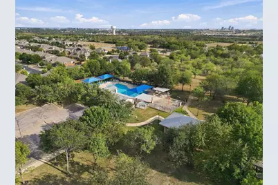 532 Crooked Creek, Buda, TX 78610 - Photo 35