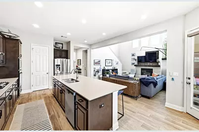 8900 Jodie Lane, Austin, TX 78748 - Photo 7