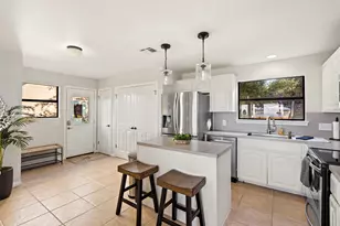 414 Gregg Dr, Spicewood, TX 78669 - Photo 7