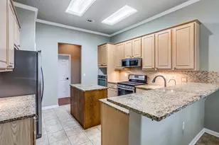 102 Wild Rose Dr, Georgetown, TX 78633 - Photo 9