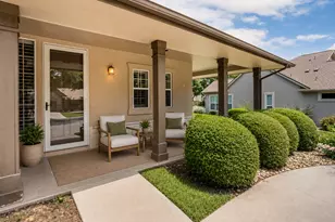 102 Wild Rose Dr, Georgetown, TX 78633 - Photo 3