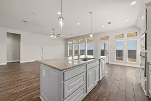 3105 High Meadow St, Seguin, TX 78155 - Photo 9