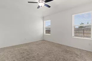 509 Callisto Ct, Jarrell, TX 76537 - Photo 15
