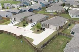 509 Callisto Ct, Jarrell, TX 76537 - Photo 23