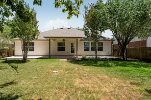 18916 Alnwick Castle Dr, Pflugerville, TX 78660 - Photo 31