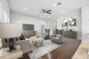 140 W Highfield St, Hutto, TX 78634 - Photo 15