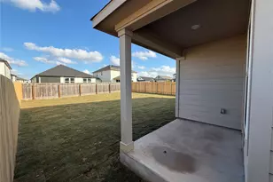 261 Seattle Slew Dr, Jarrell, TX 76537 - Photo 15