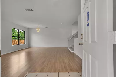 8007 Bramble Bush Drive, Austin, TX 78747 - Photo 3