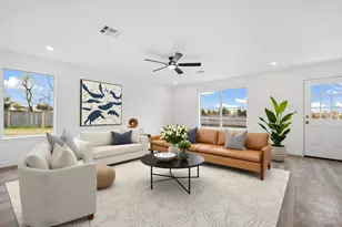 13501 Sierra Wind Ln, Elgin, TX 78621 - Photo 7