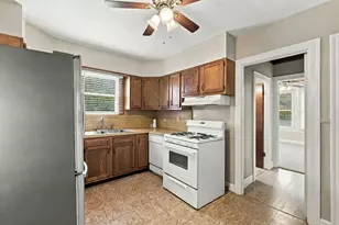 2303 Kinney Rd, Austin, TX 78704 - Photo 5
