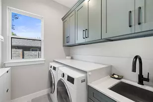 1507 Villanova Dr, Austin, TX 78757 - Photo 27