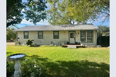1510 E Fannin Street, Luling, TX 78648 - Photo 1