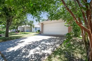 15225 Sweet Caddie's Dr, Pflugerville, TX 78660 - Photo 3