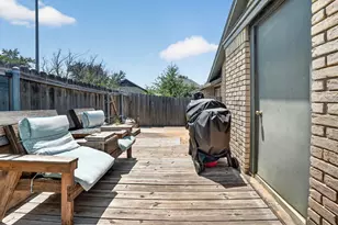 1015 E Yager Ln, Austin, TX 78753 - Photo 11
