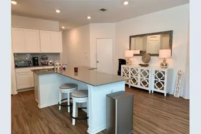 391 Barcelona, Kyle, TX 78640 - Photo 3