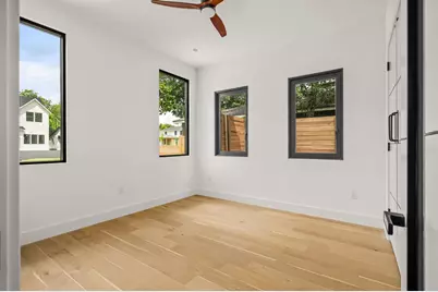 1901 W Saint Johns Avenue, Austin, TX 78757 - Photo 25
