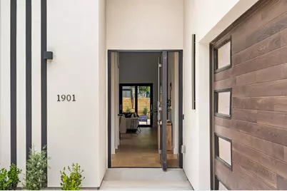 1901 W Saint Johns Avenue, Austin, TX 78757 - Photo 5