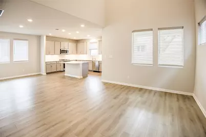 120 Baron Von Gator Drive, San Marcos, TX 78666 - Photo 7
