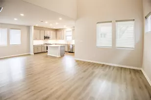 120 Baron Von Gator Dr, San Marcos, TX 78666 - Photo 7