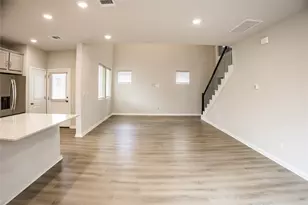 120 Baron Von Gator Dr, San Marcos, TX 78666 - Photo 5