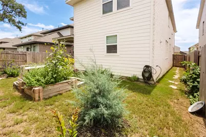 120 Baron Von Gator Drive, San Marcos, TX 78666 - Photo 31
