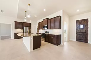 541 Stars and Stripes, Fischer, TX 78623 - Photo 5