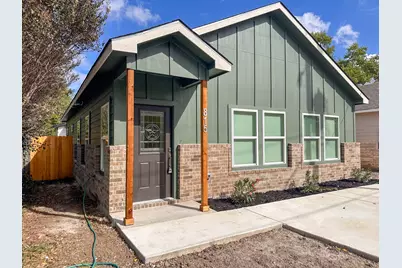 815 5th Street, Lockhart, TX 78644 - Photo 1