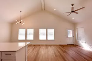 815 5th St, Lockhart, TX 78644 - Photo 3