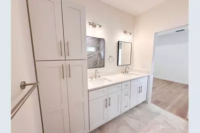 815 5th Street, Lockhart, TX 78644 - Photo 17