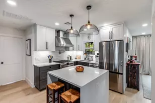 2209 Fair Oaks Dr, Austin, TX 78745 - Photo 11