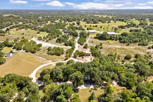 5775 Co Rd 200, Liberty Hill, TX 78642 - Photo 31
