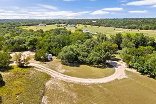 5775 Co Rd 200, Liberty Hill, TX 78642 - Photo 33