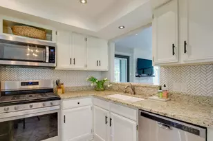 3203 Foster Ln, Austin, TX 78757 - Photo 15