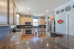 7000 Bending Oak Rd, Austin, TX 78749 - Photo 13