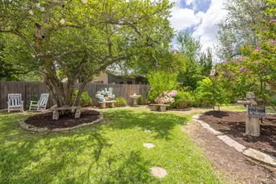 10507 Plumewood Drive, Austin, TX 78750 - Photo 25