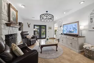 10507 Plumewood Dr, Austin, TX 78750 - Photo 9