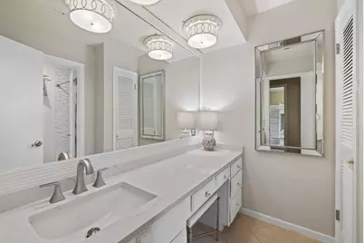 10507 Plumewood Drive, Austin, TX 78750 - Photo 21