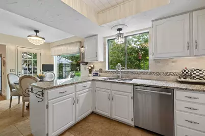 10507 Plumewood Drive, Austin, TX 78750 - Photo 7