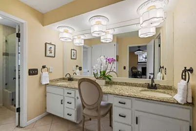 10507 Plumewood Drive, Austin, TX 78750 - Photo 17