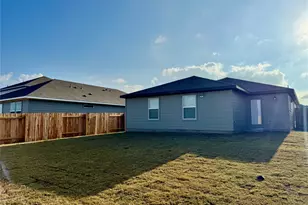 311 Texas Agate, Kyle, TX 78640 - Photo 5