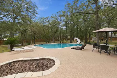 105 Pine Point Cove, Elgin, TX 78621 - Photo 33