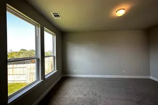 109 Riverhill Dr Dr, Georgetown, TX 78628 - Photo 13