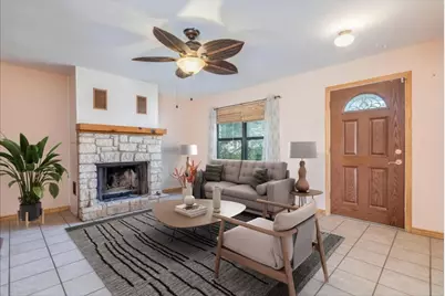 904 Conway Drive, San Marcos, TX 78666 - Photo 9