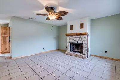 904 Conway Drive, San Marcos, TX 78666 - Photo 5