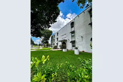 3110 Red River Street #302, Austin, TX 78705 - Photo 23