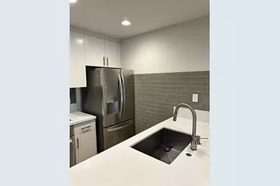 3110 Red River Street #302, Austin, TX 78705 - Photo 5