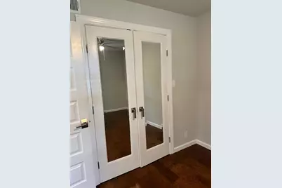 3110 Red River Street #302, Austin, TX 78705 - Photo 9