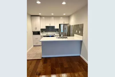 3110 Red River Street #302, Austin, TX 78705 - Photo 3